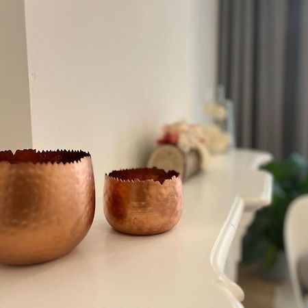 L'Escapade Chic - Cathedrale, Saint Lambert Apartment เลียจ ภายนอก รูปภาพ