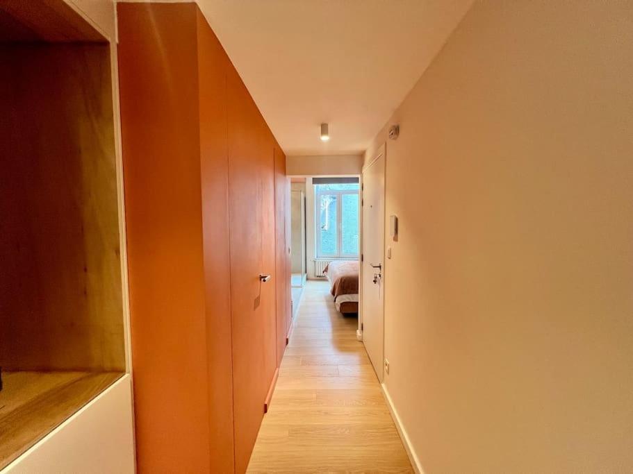 L'Escapade Chic - Cathedrale, Saint Lambert Apartment เลียจ ภายนอก รูปภาพ
