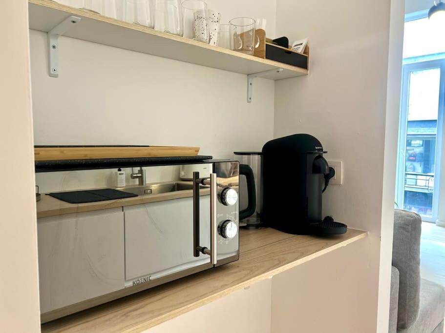 L'Escapade Chic - Cathedrale, Saint Lambert Apartment เลียจ ภายนอก รูปภาพ
